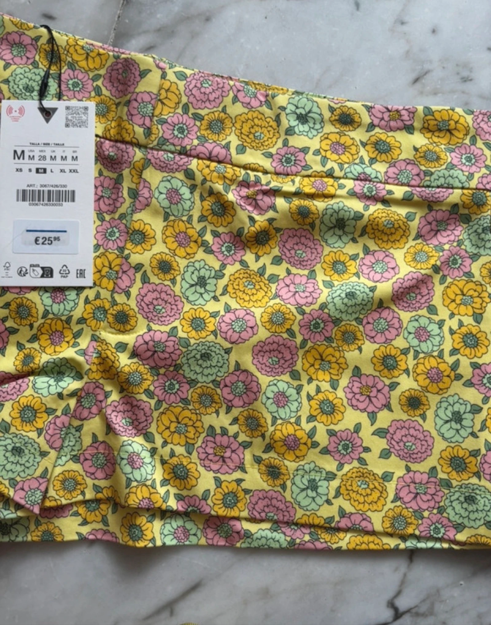 Shorts ZARA maat M – photo 3